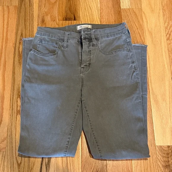 Madewell Charcoal Skinny Jeans - Picture 2 of 4